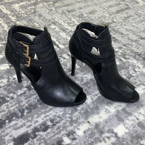 🌟Micheal Kors🌟 Woman’s Blaze Booties Open Toe